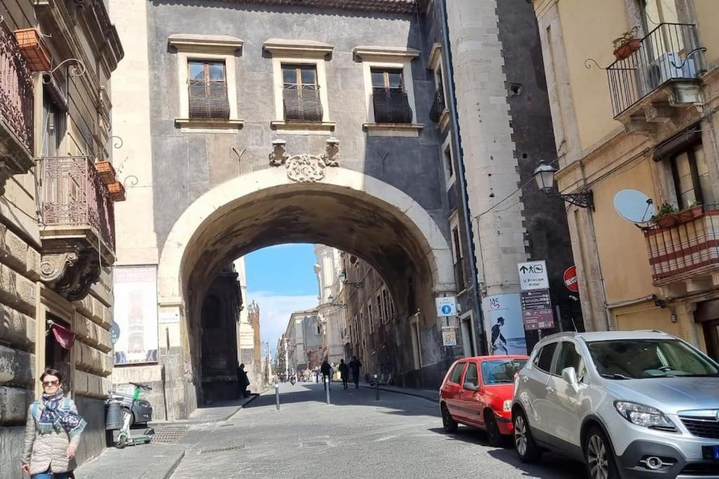 Evviva La Sicilia Catania Apartment Bagian luar foto