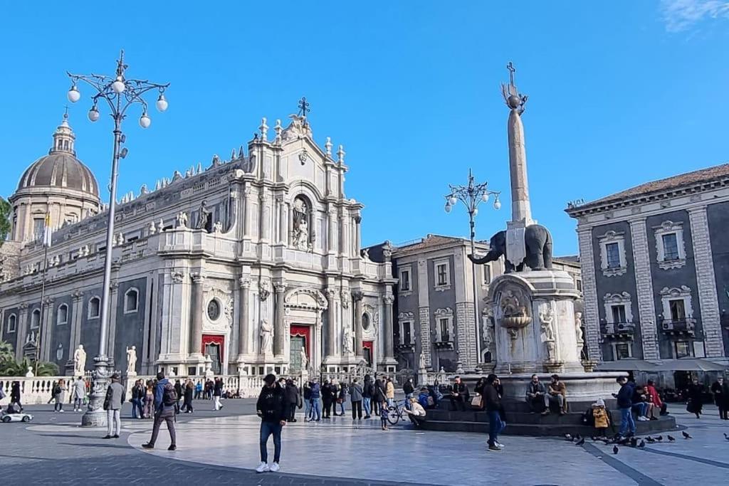 Evviva La Sicilia Catania Apartment Bagian luar foto