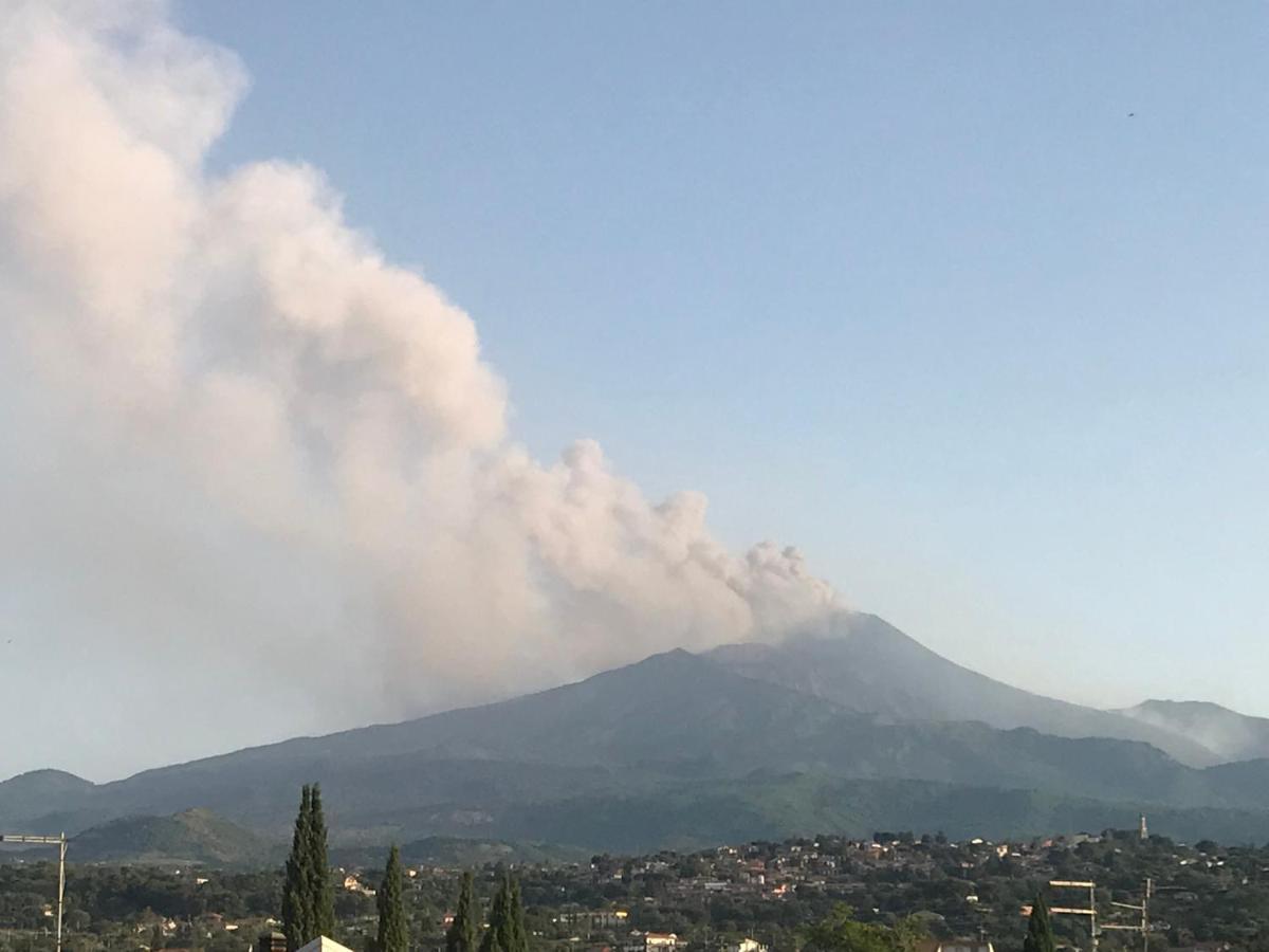 Evviva La Sicilia Catania Apartment Bagian luar foto